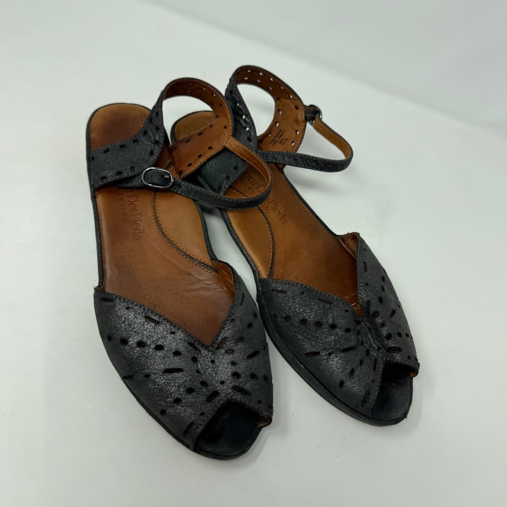 L'Amour Des Pieds Brenn Charcoal Metallic Leather Perforated Sandals 9.5M